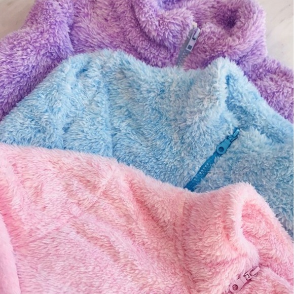 Other - Girls Teddy Fleece Pullover- Lilac